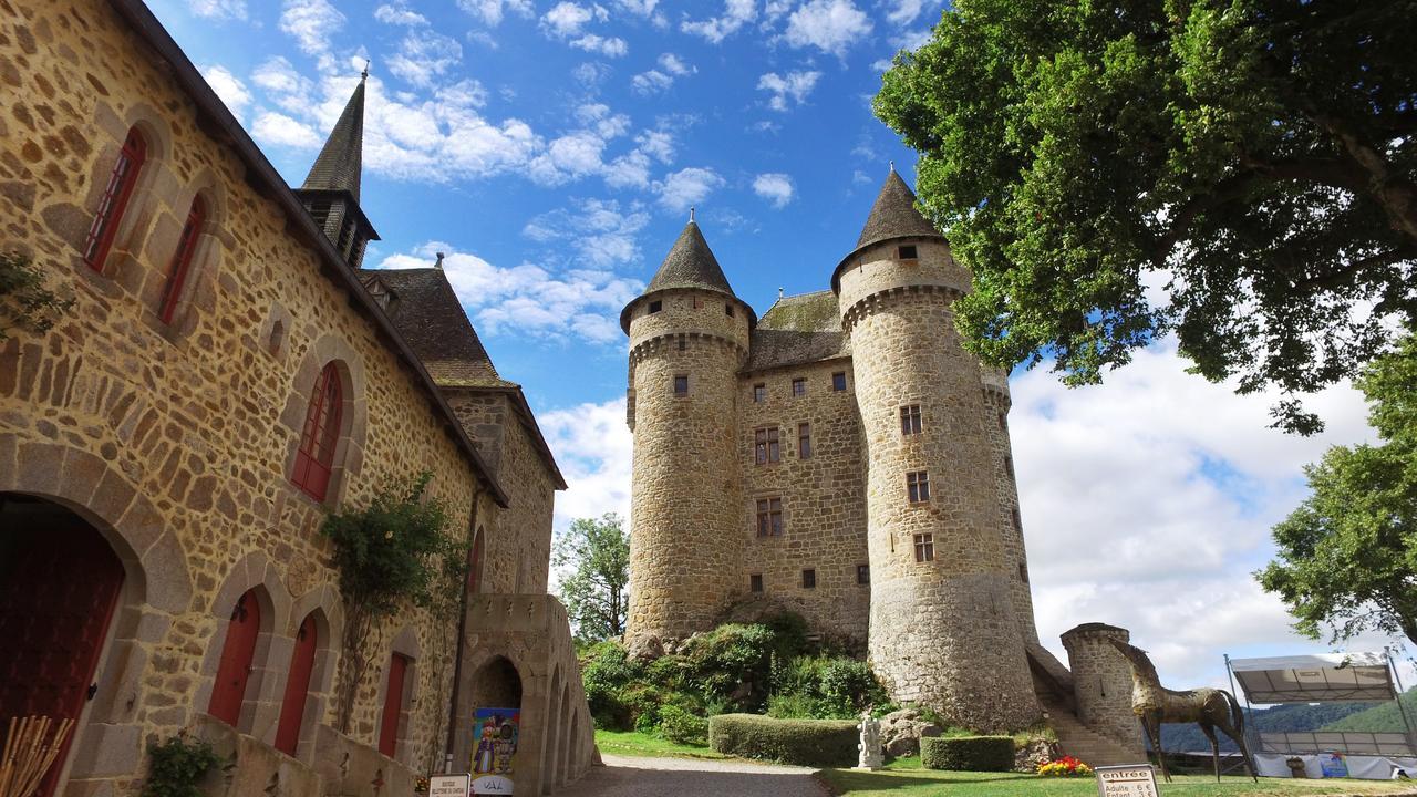 Vvf Cantal Champs-Sur-Tarentaine 外观 照片